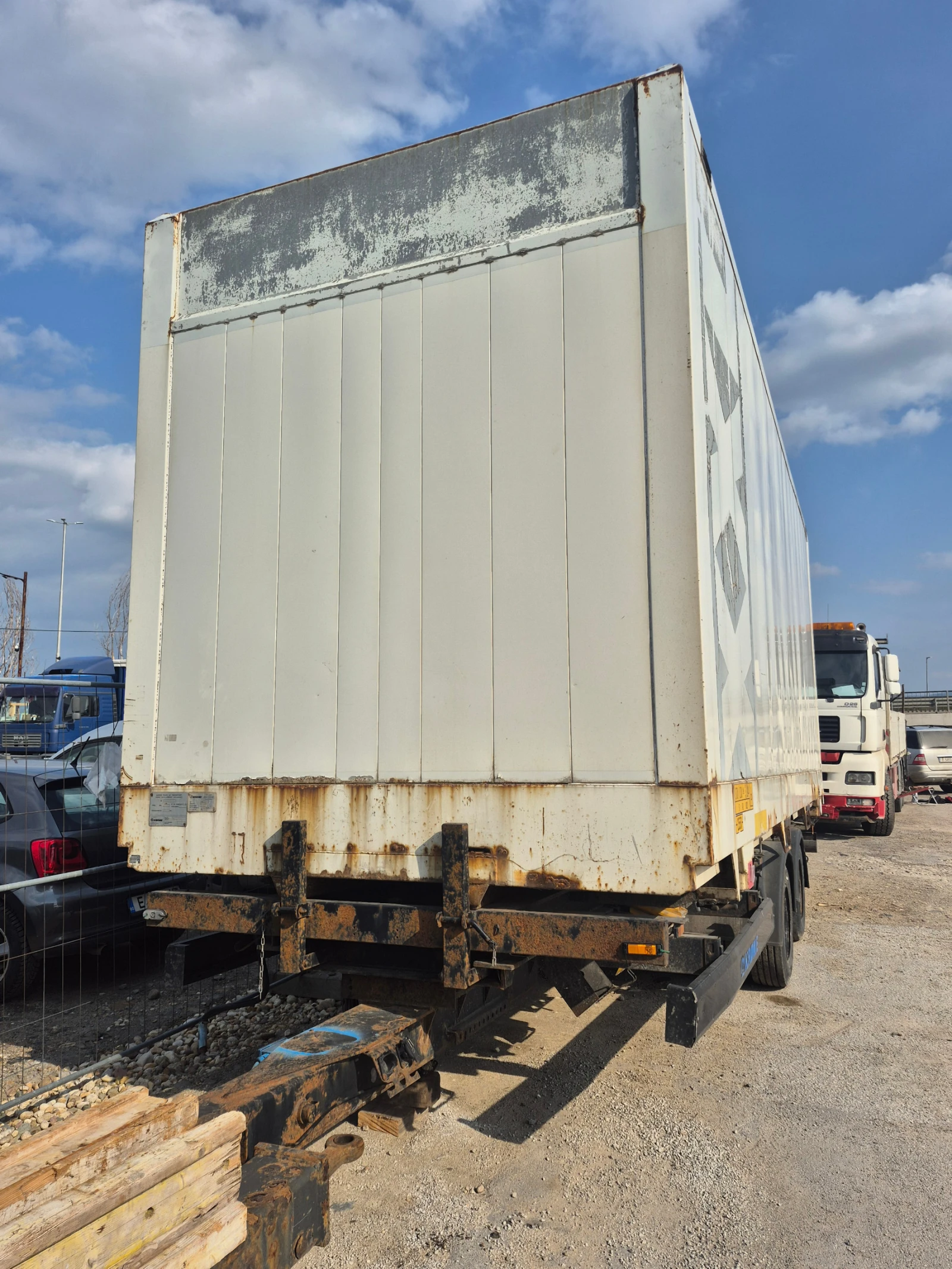 За камион Други кроне зз, снимка 4 - Ремаркета - 53962963