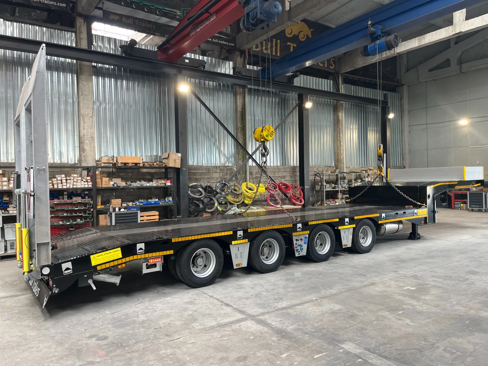 Полуремарке BULL TRAILERS LAMASSU, снимка 2 - Ремаркета - 54333580