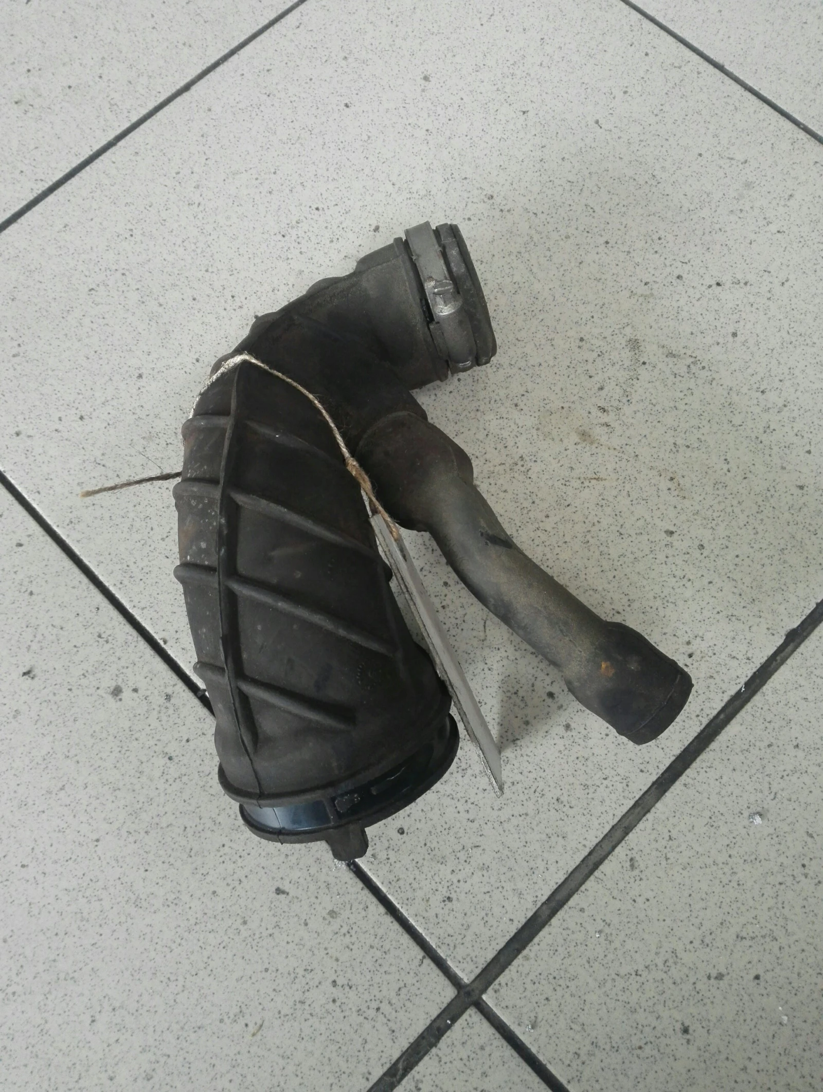 �������� ������ ���� �� 1.4��� | Mobile.bg � ����������� 1