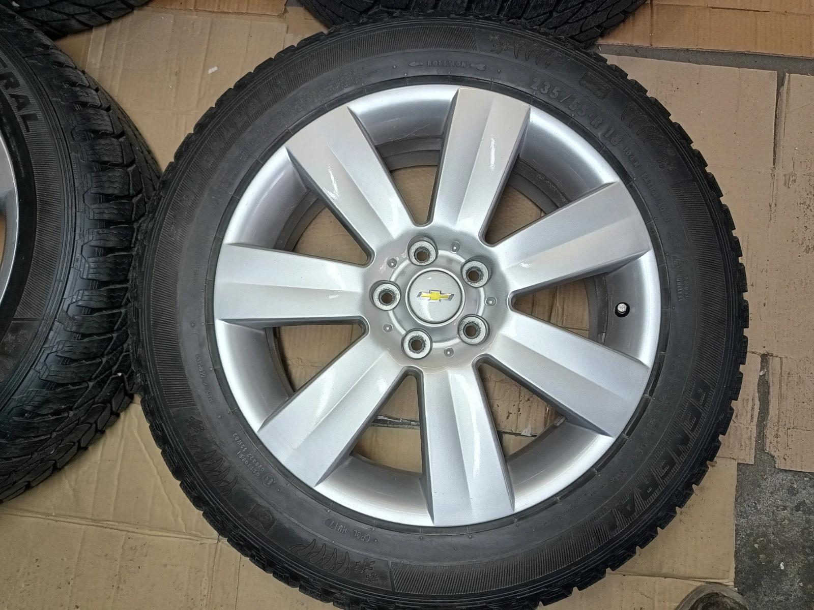 Гуми с джанти General 235/55R18, снимка 2 - Гуми и джанти - 54046841