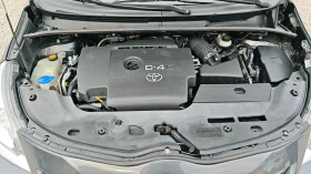 Toyota Verso ВСИЧКО ПЛАТЕНО/ОБСЛУЖЕН/РЕЙЛИНГ/ТЕГЛИЧ/KEYLESS_GO, снимка 10