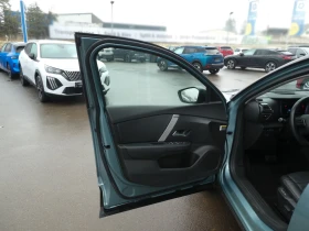 Citroen C4 e-Shine/136HP/СЕРT. БАТЕРИЯ/MASSAGE/CAM/NAVI/233h, снимка 12