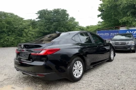 Toyota Camry SE HEV, снимка 4
