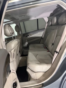 Mercedes-Benz E 500 4 Matic , снимка 12
