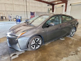 ����� �� �������� �� Toyota Prius 1.8l Four Touring