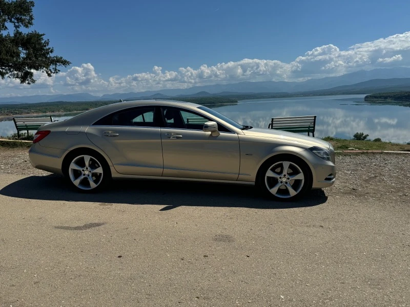 Mercedes-Benz CLS 350 4matic-8 лети джанти, каско до 2025, снимка 4 - Автомобили и джипове - 47956766