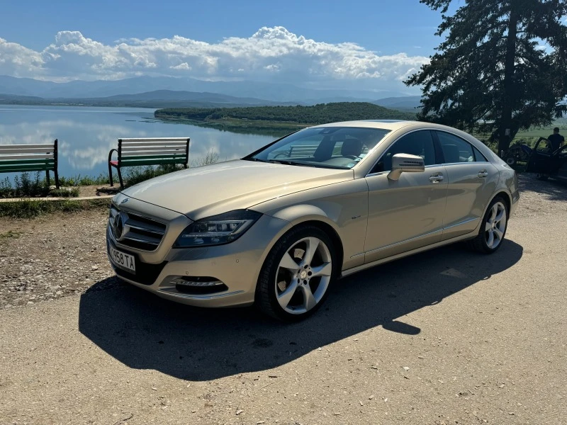 Mercedes-Benz CLS 350 4matic-8 лети джанти, каско до 2025, снимка 1 - Автомобили и джипове - 47956766