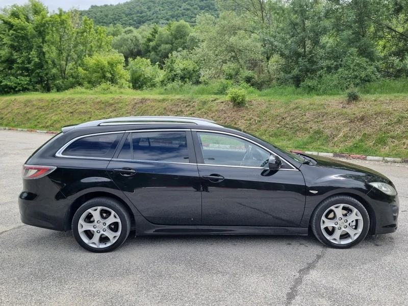 Mazda 6 2.2 FACELIFT/BOSE/KSENON/6skorosti, снимка 6 - Автомобили и джипове - 45680559