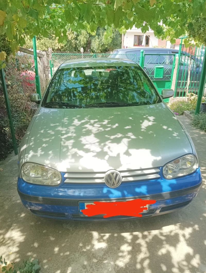 VW Golf, снимка 1 - Автомобили и джипове - 46937131