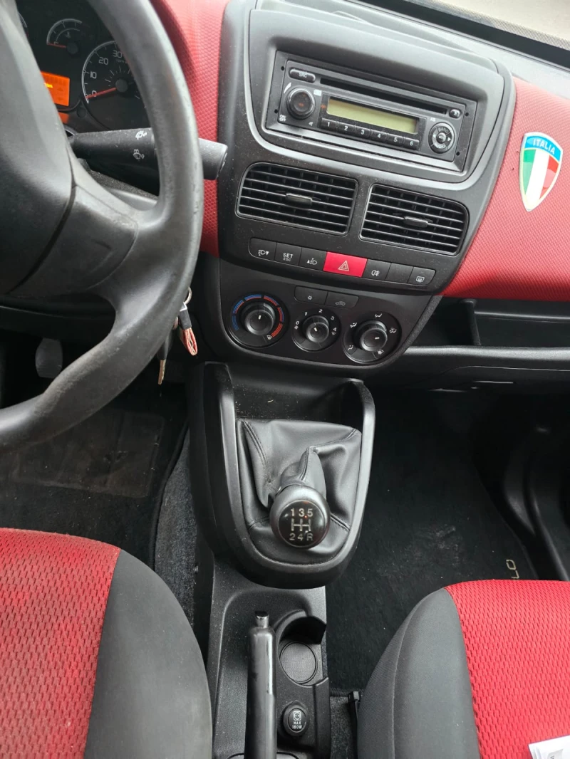 Fiat Doblo 1.3tdi, снимка 10 - Автомобили и джипове - 48751725