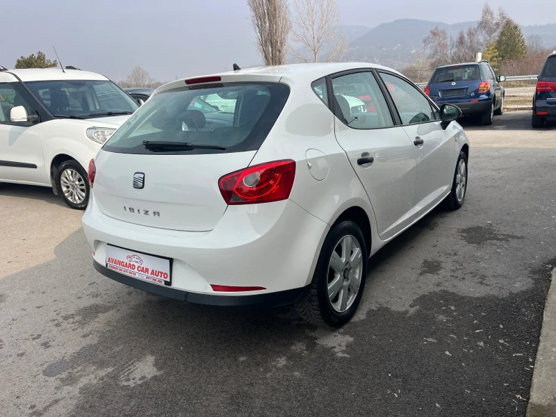 Seat Ibiza 1.4i бензин, снимка 2 - Автомобили и джипове - 49326258