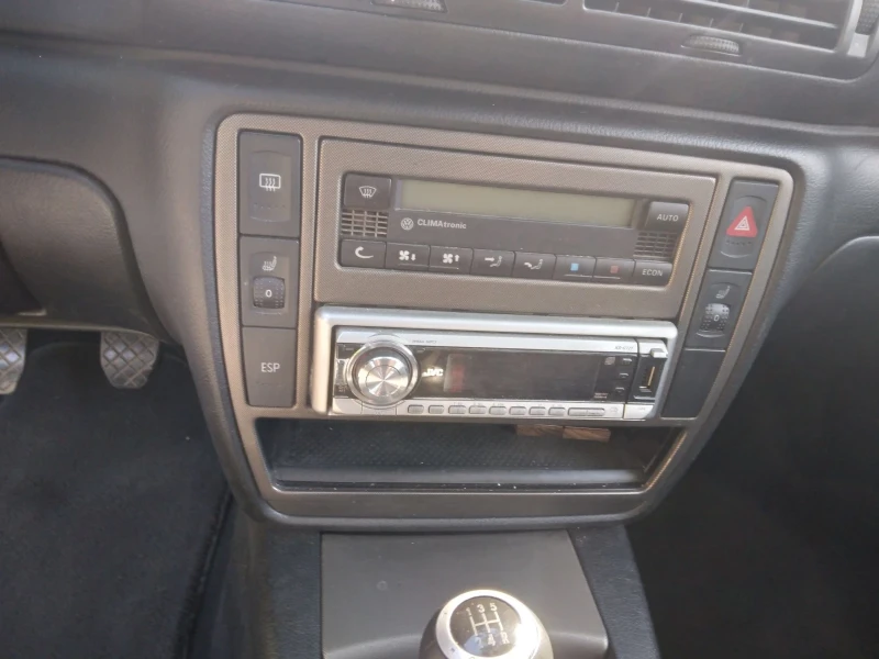 VW Passat 2.0 4motion, снимка 7 - Автомобили и джипове - 52634439