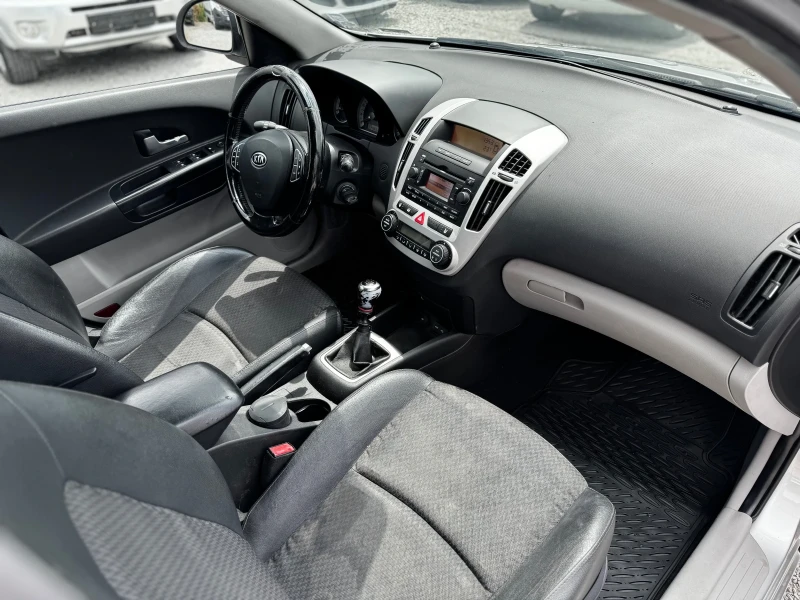 Kia Ceed 1.6d 115kc., снимка 10 - Автомобили и джипове - 51178627