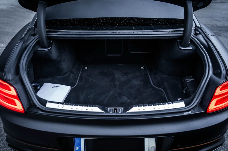 Bentley Flying Spur W12 Mulliner, снимка 14 - Автомобили и джипове - 52665606