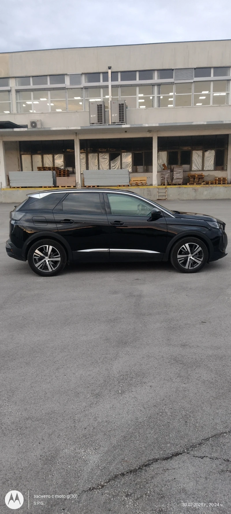 Peugeot 3008 * 1.5 * BlueHDI* EAT8* Allure* , снимка 5 - Автомобили и джипове - 51377232