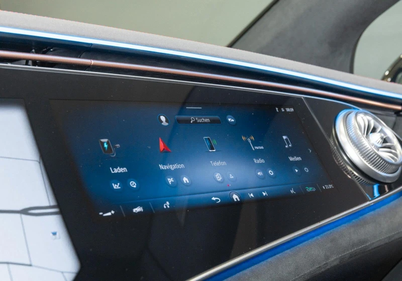 Mercedes-Benz EQS 53 AMG/4M/DYNAMIC PLUS/CARBON/HYPERSCREEN/BURM/360, снимка 13 - Автомобили и джипове - 53017981