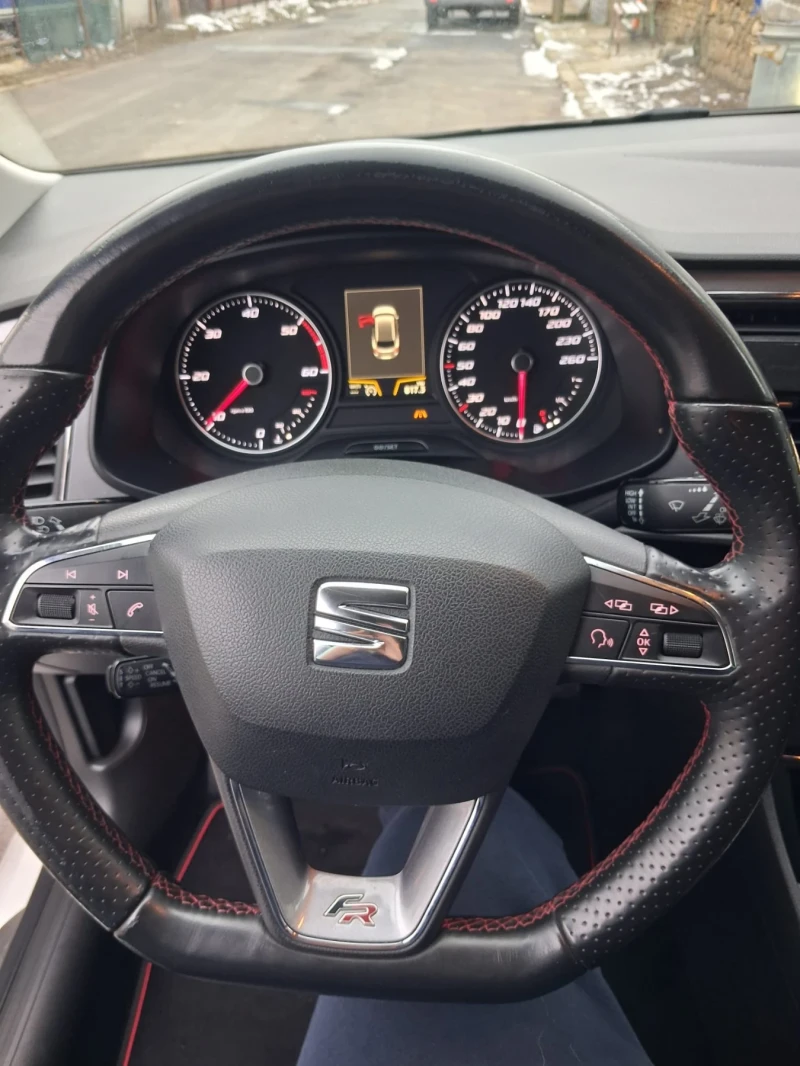 Seat Leon FR 2.0 184к.с, снимка 5 - Автомобили и джипове - 53142028