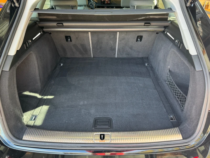 Audi A4 2, 0 TDi* FACELIFT* EURO 6* РЕАЛНИ КИЛОМЕТРИ, снимка 16 - Автомобили и джипове - 53473783