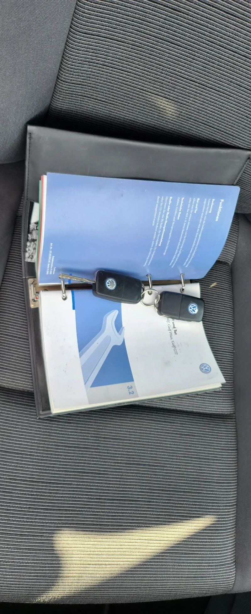 VW Golf 1.9 TDI КЛИМА, снимка 16 - Автомобили и джипове - 53477831