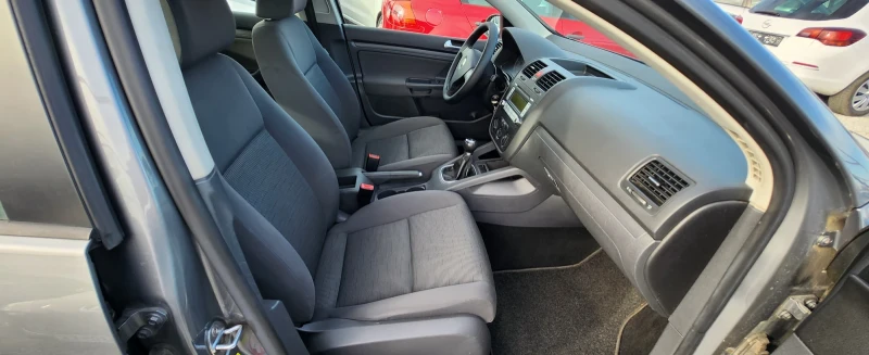 VW Golf 1.9 TDI КЛИМА, снимка 10 - Автомобили и джипове - 53477831