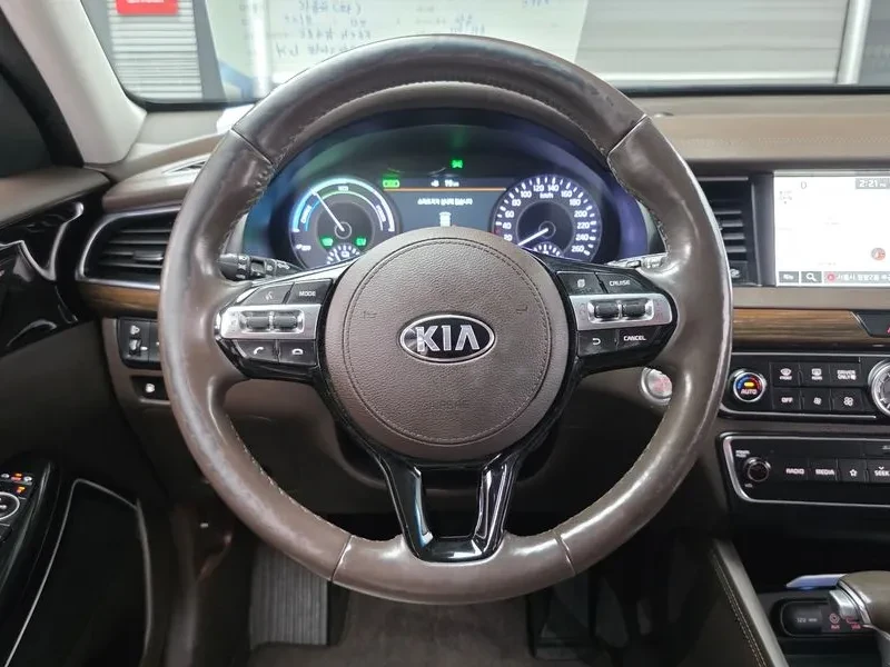 Kia K7 Hybrid Prestige, снимка 12 - Автомобили и джипове - 55278342