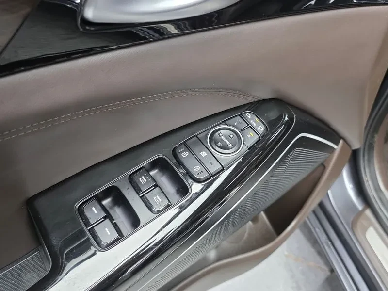 Kia K7 Hybrid Prestige, снимка 13 - Автомобили и джипове - 55278342