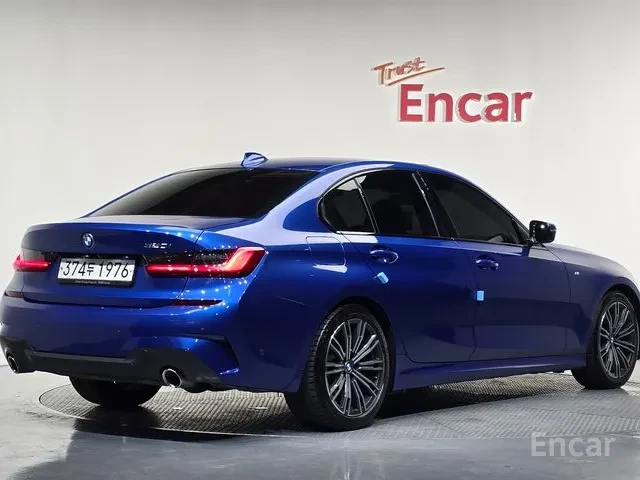 BMW 320 320i M Sport, снимка 2 - Автомобили и джипове - 55684281