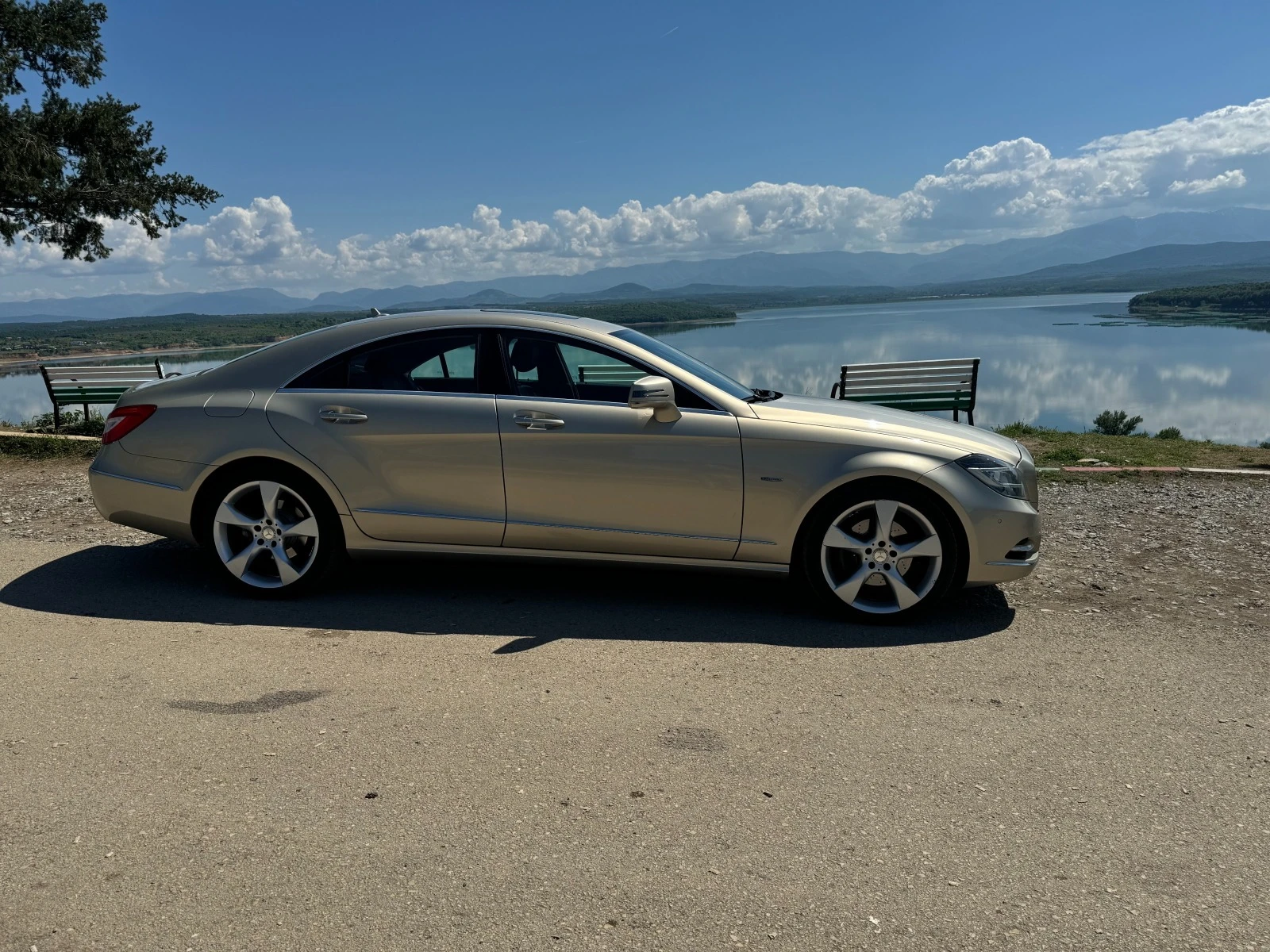 Mercedes-Benz CLS 350 4matic-8 лети джанти, каско до 2025 - изображение 4