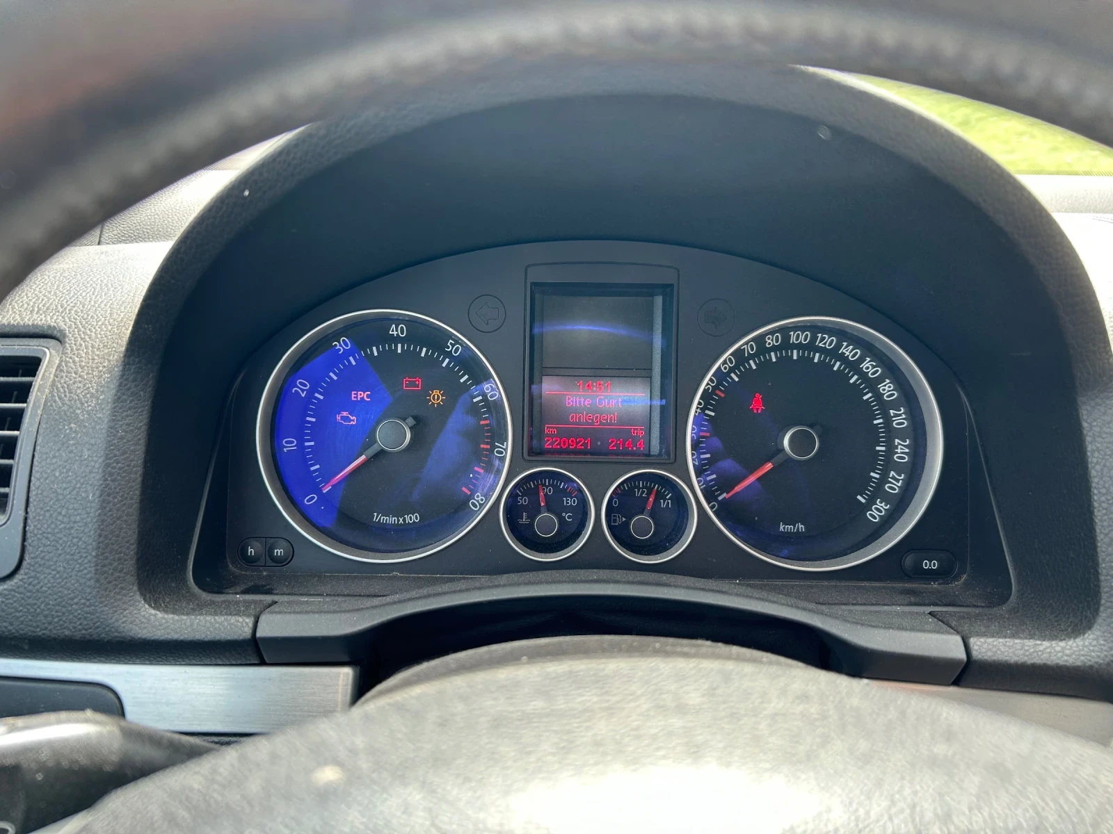 VW Golf 2.0 tfsi GTI - изображение 10
