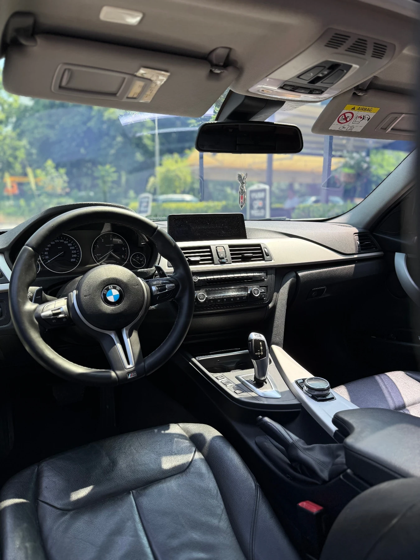 BMW 330 M-Tech / 19zoll / 258hp / Navi / 8ZF / Sunroof - изображение 8