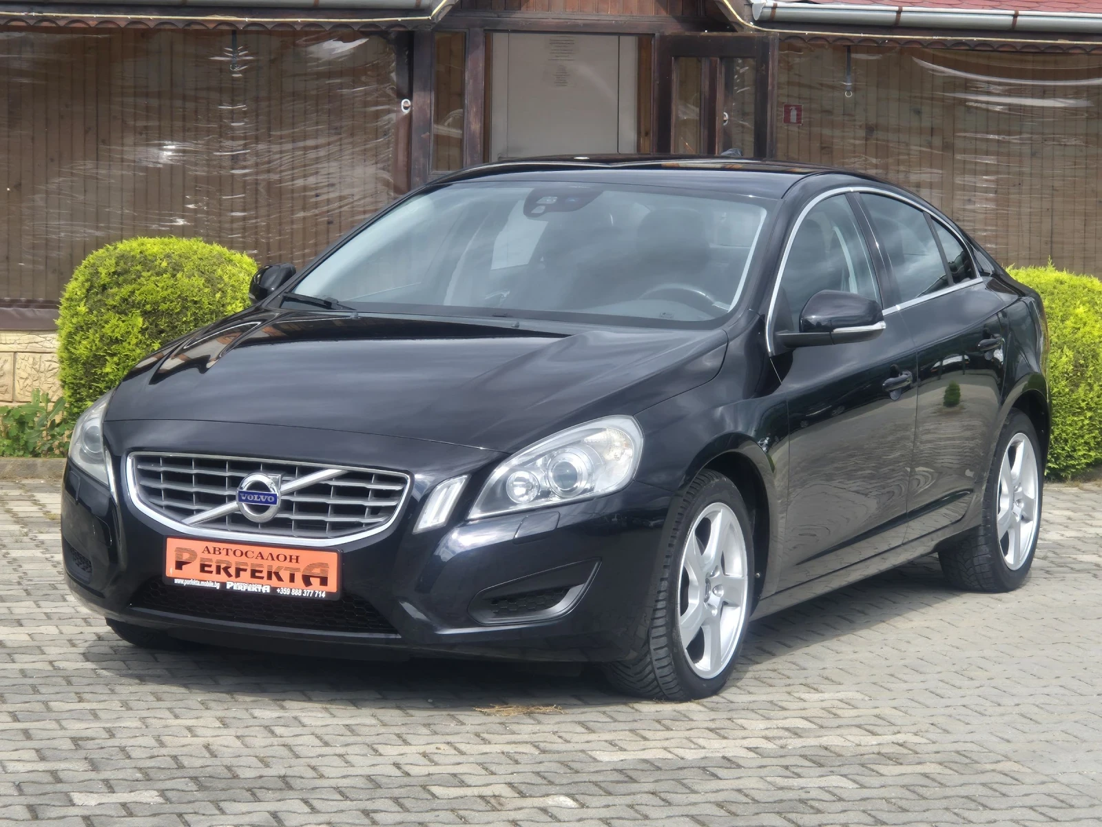 Volvo S60 2.0дизел 163к.с. - изображение 2