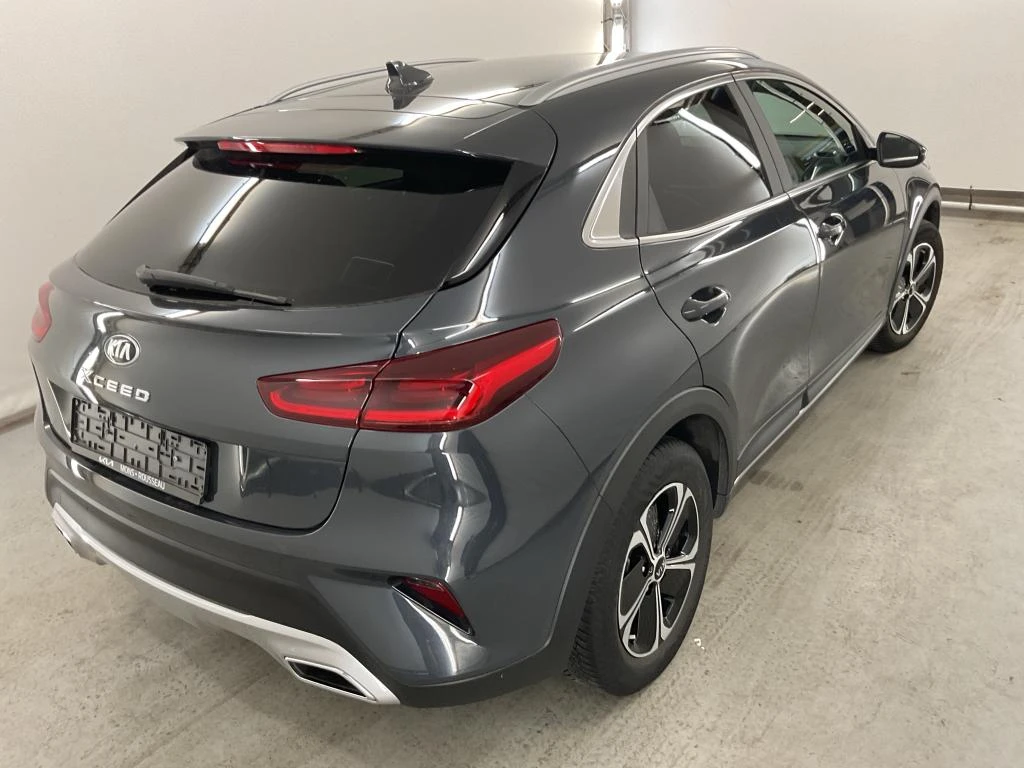 Kia XCeed PHEV Business Line - изображение 4