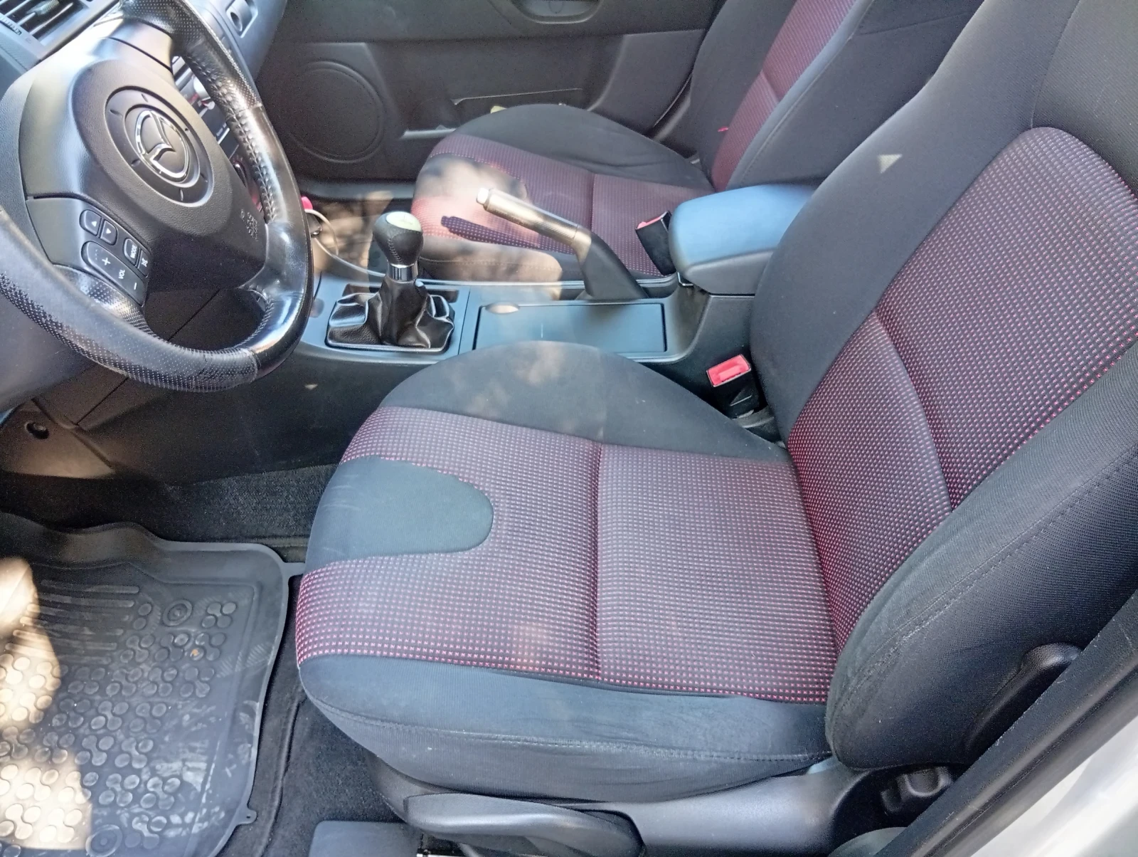 Mazda 3  - изображение 6
