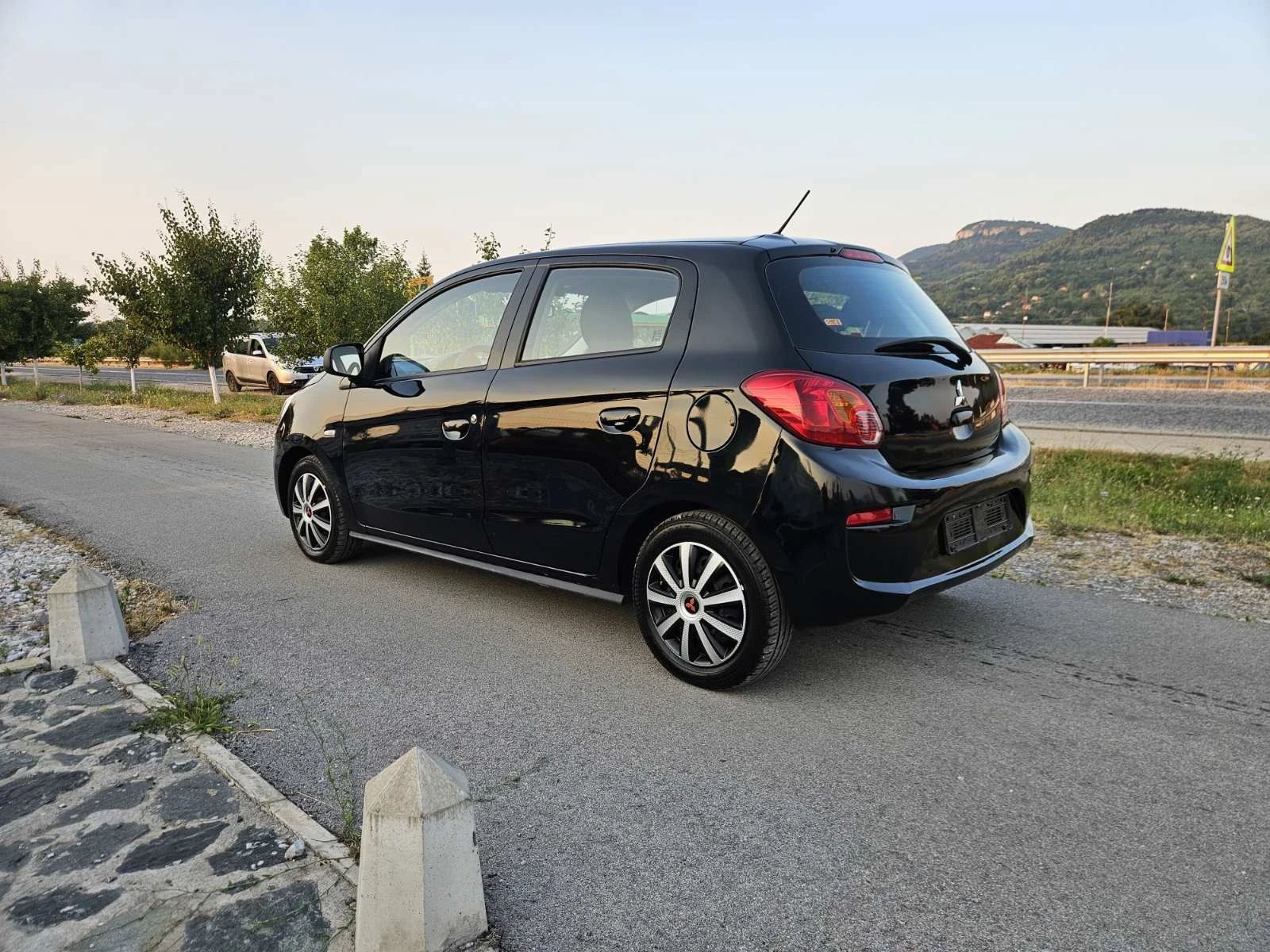 Mitsubishi Space star  - изображение 3
