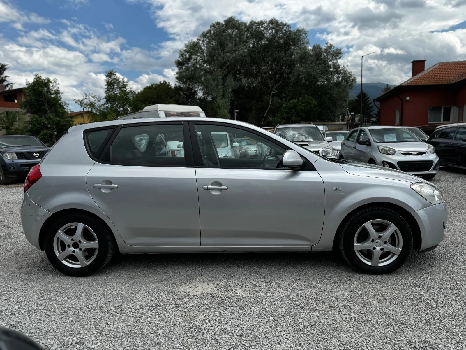 Kia Ceed 1.6d 115kc. - изображение 8