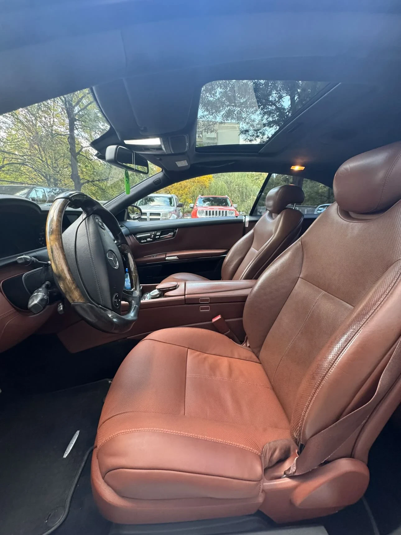 Mercedes-Benz CL 500  - изображение 8