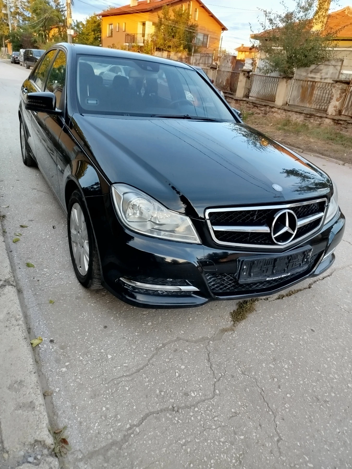 Mercedes-Benz C 200 CDI 220 - изображение 2