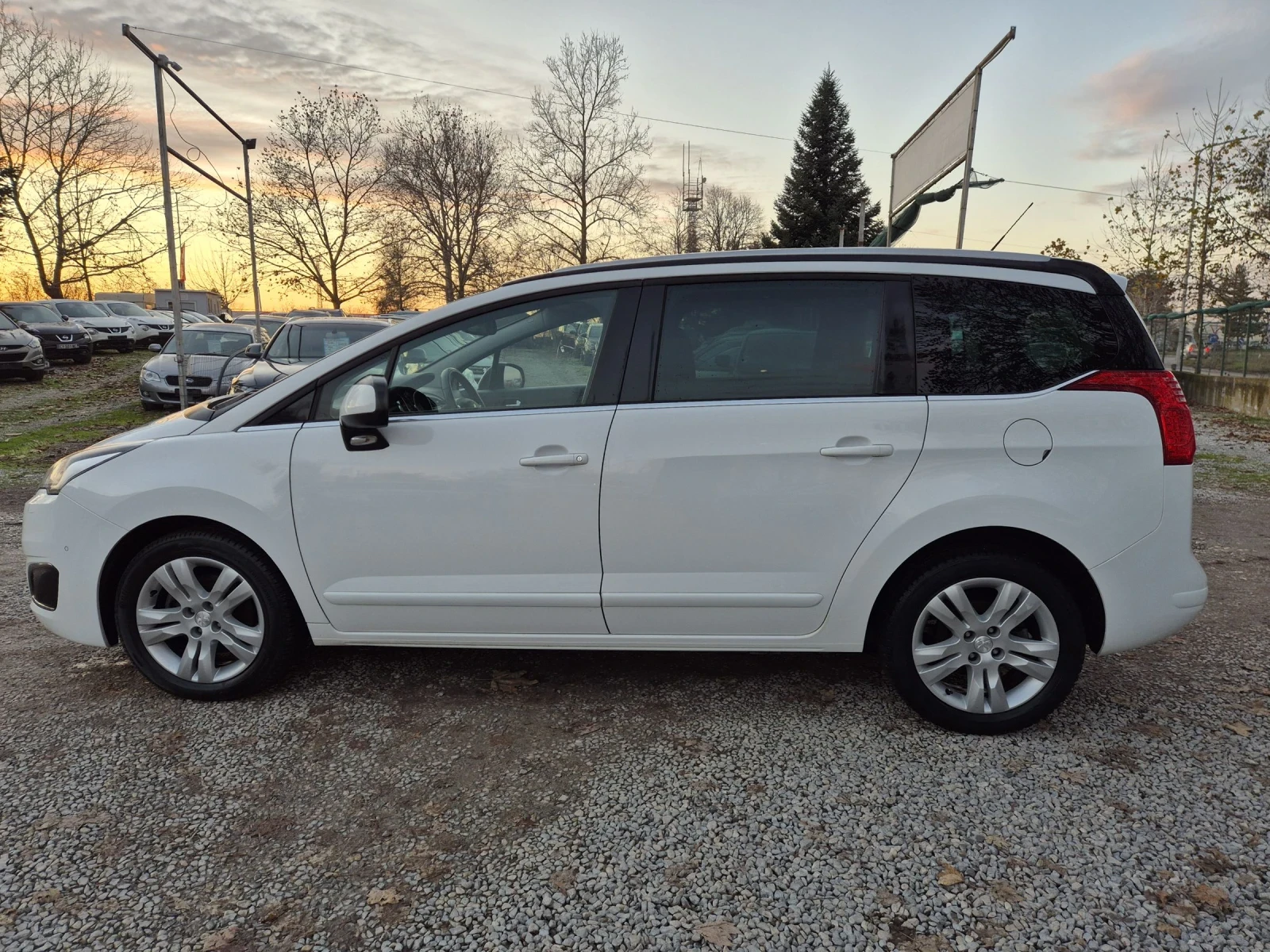 Peugeot 5008 2, 0HDI-PANORAMA | Mobile.bg   4