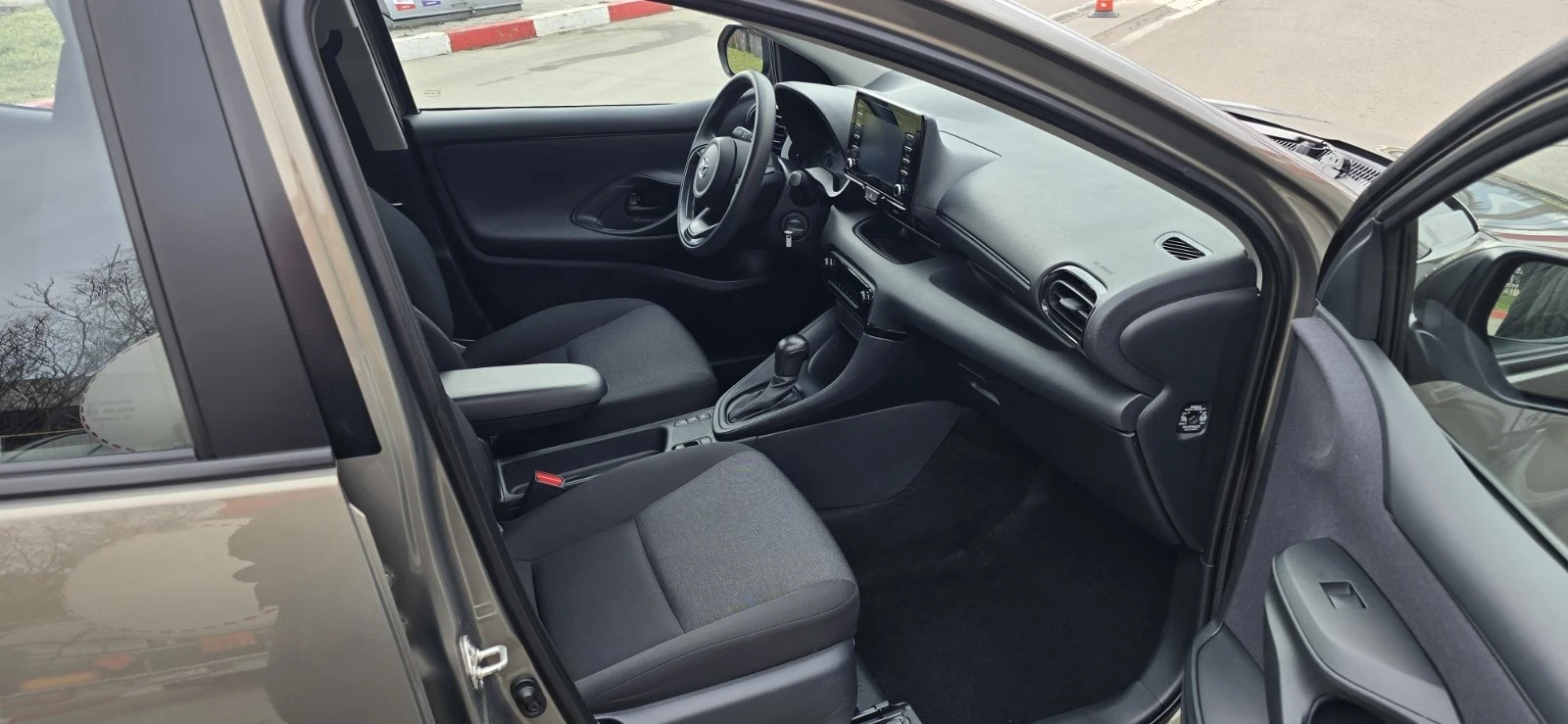 Mazda 2 ������-2023 ���.-������-������� | Mobile.bg � ����������� 12