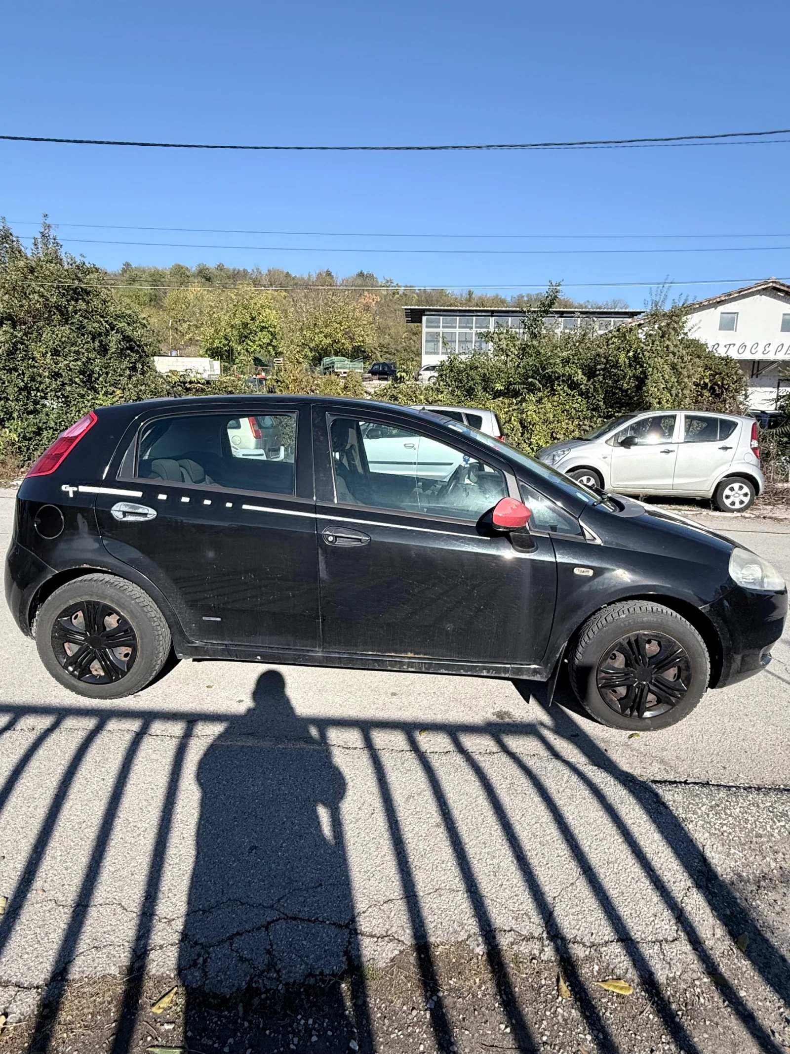 Fiat Punto 1.2i klima, снимка 5 - Автомобили и джипове - 53739856