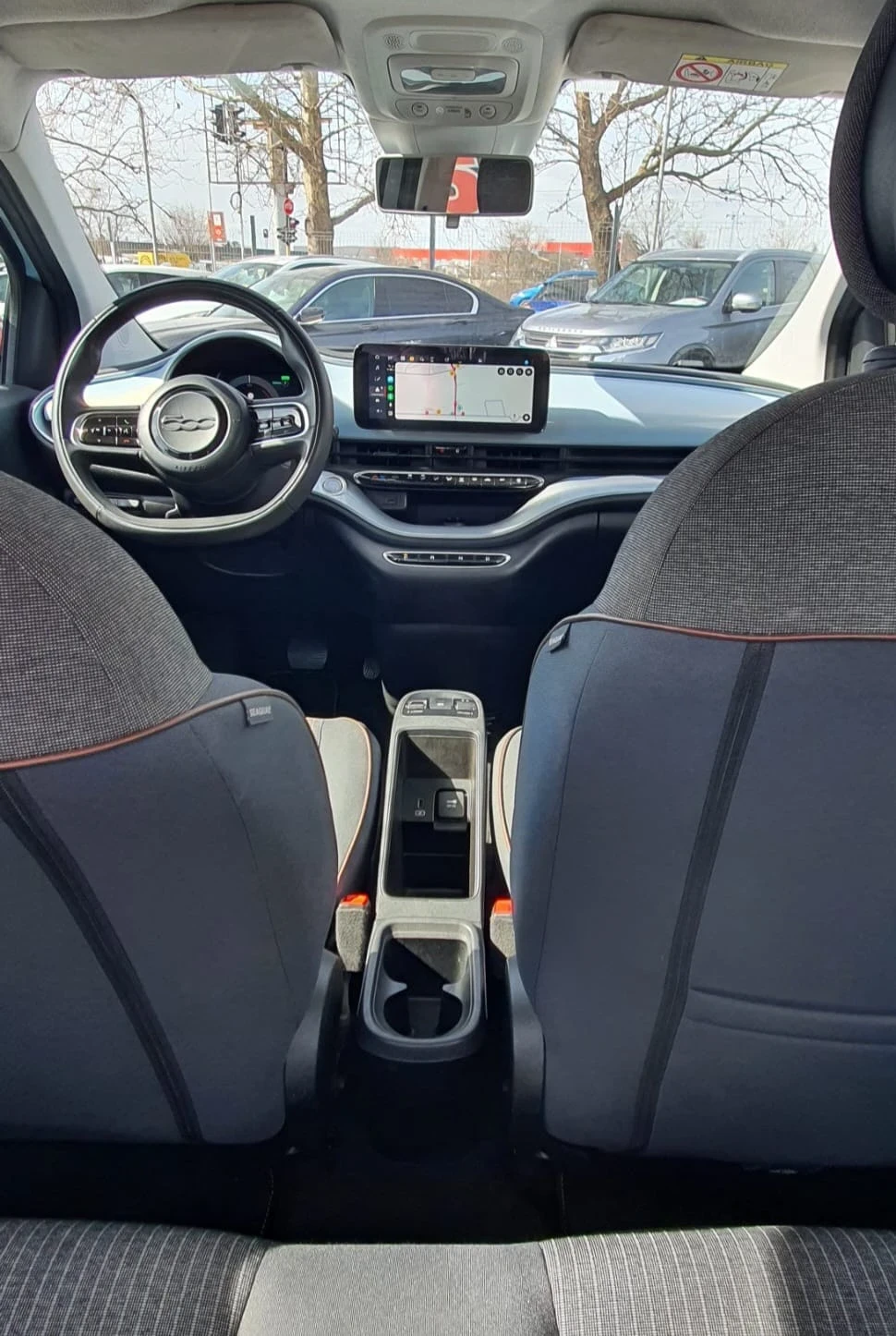 Fiat 500e ICON 42KW LONG RANGE, снимка 14 - Автомобили и джипове - 53761284