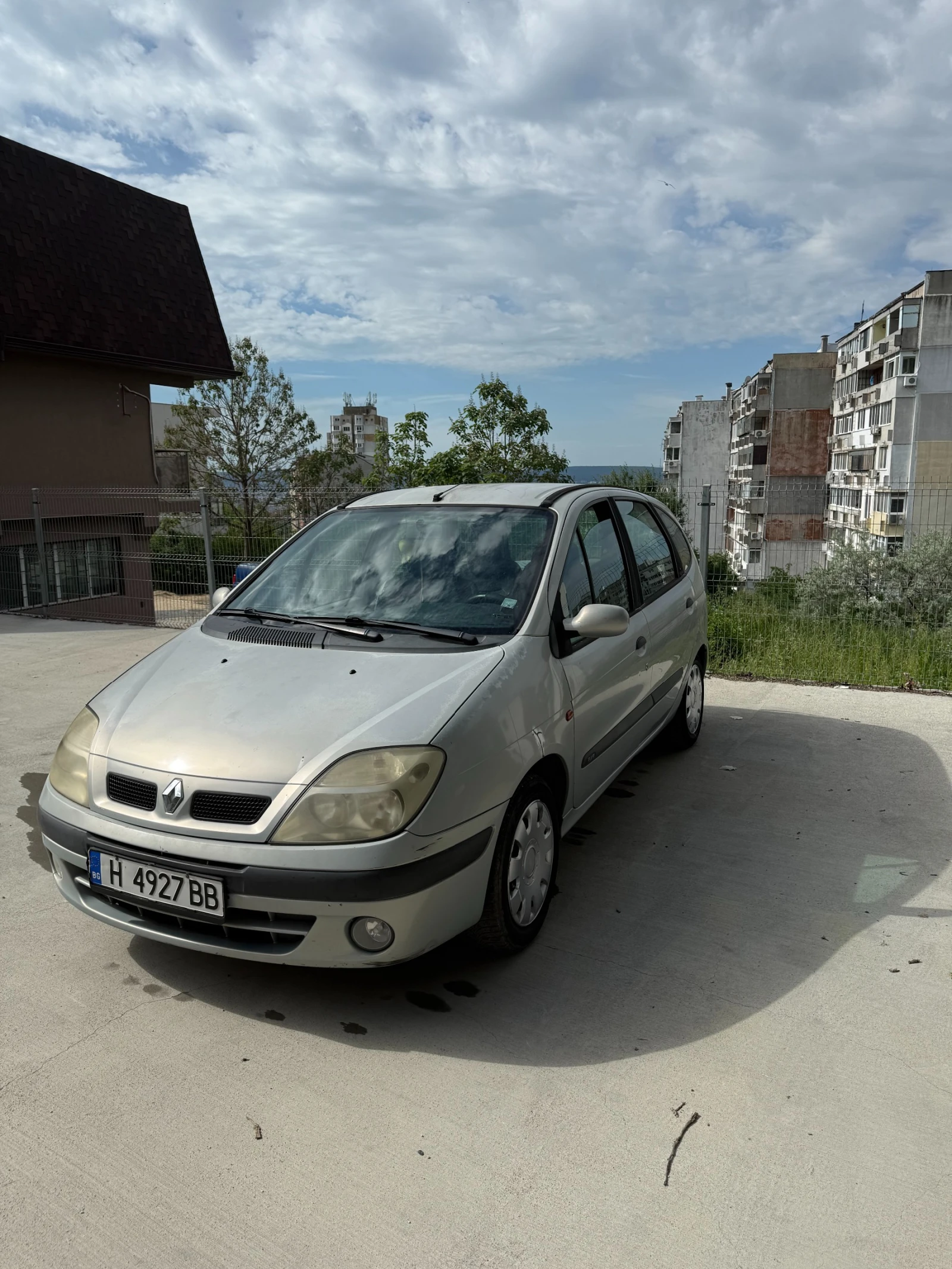 Renault Scenic, снимка 2 - Автомобили и джипове - 54863989