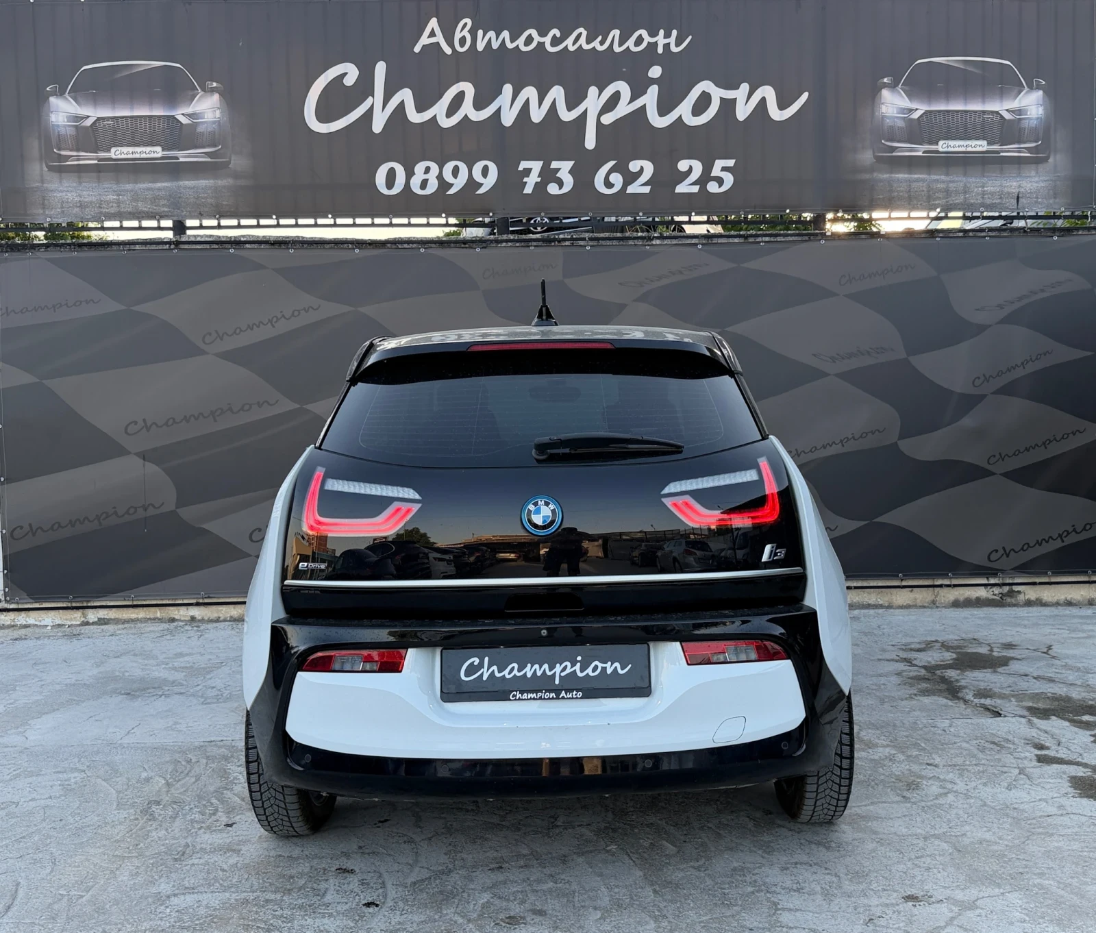BMW i3, снимка 5 - Автомобили и джипове - 55125130