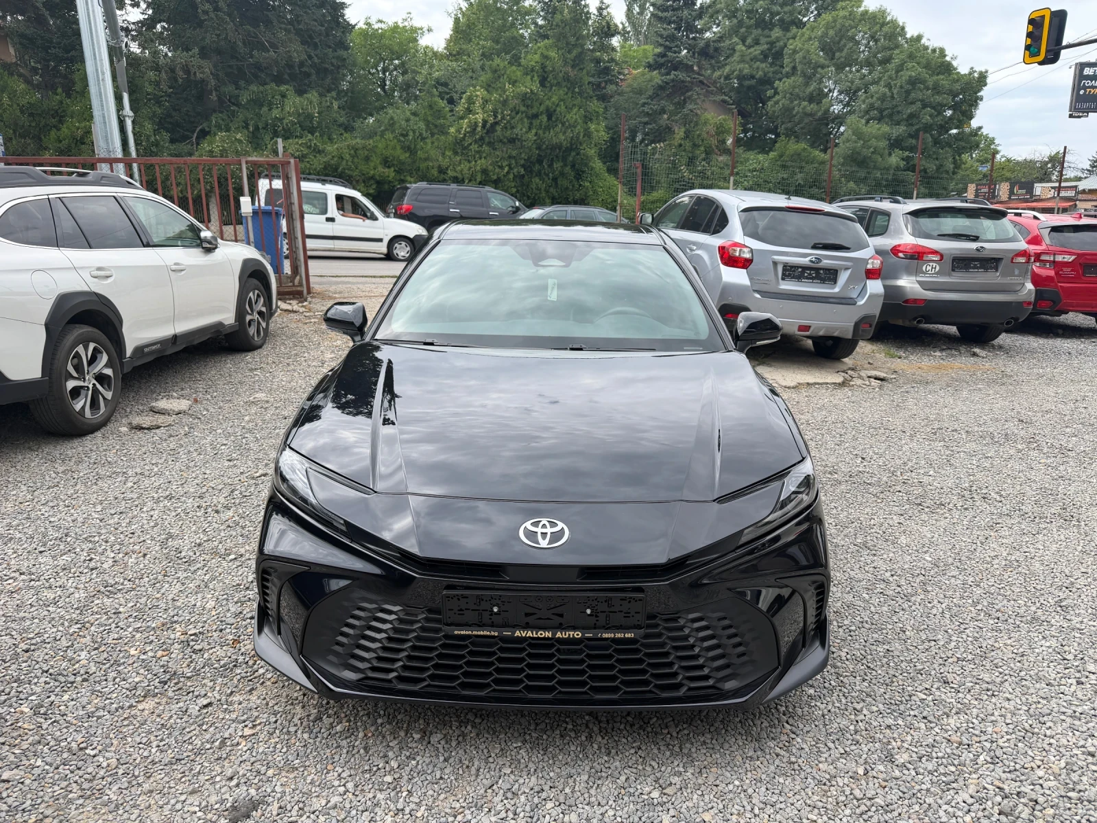 Toyota Camry SE HEV, снимка 2 - Автомобили и джипове - 55138792