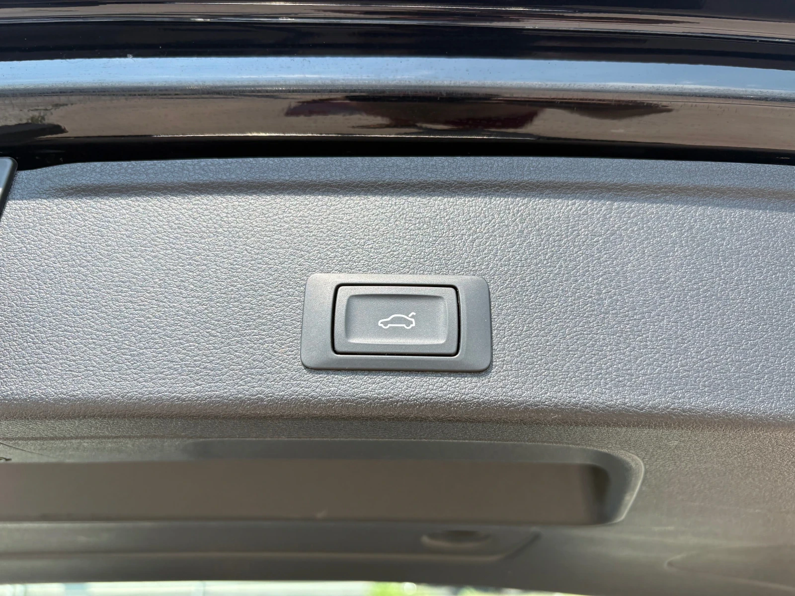Audi A4 A4 Avant 40 TFSI ADVANCED S-Tronic, снимка 8 - Автомобили и джипове - 55351527