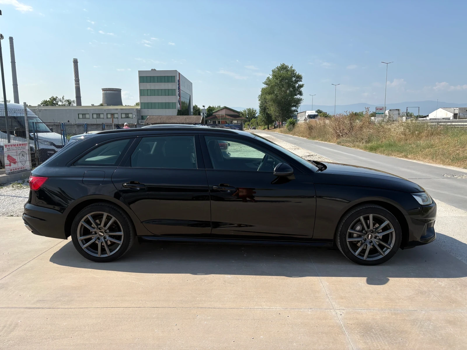 Audi A4 A4 Avant 40 TFSI ADVANCED S-Tronic, снимка 4 - Автомобили и джипове - 55351527
