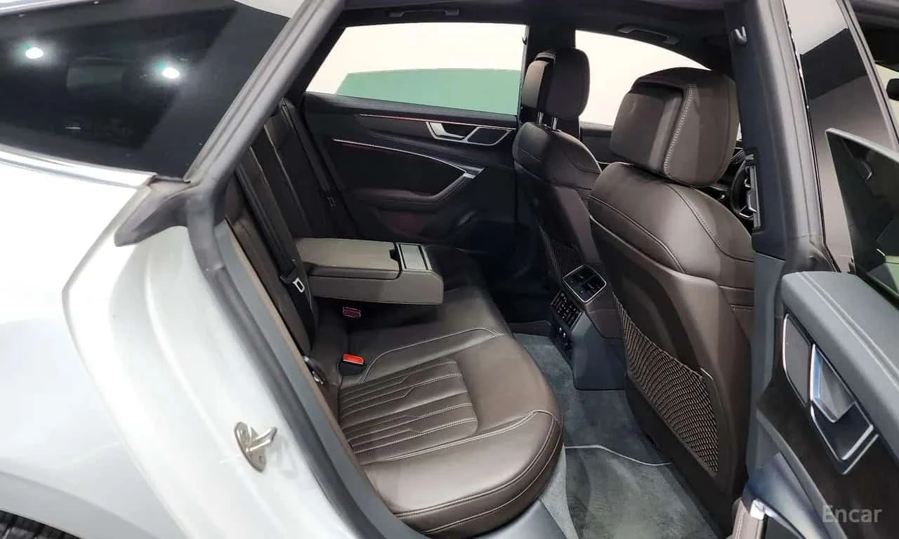 Audi A7 55 TFSI Quattro Premium , снимка 8 - Автомобили и джипове - 55398239