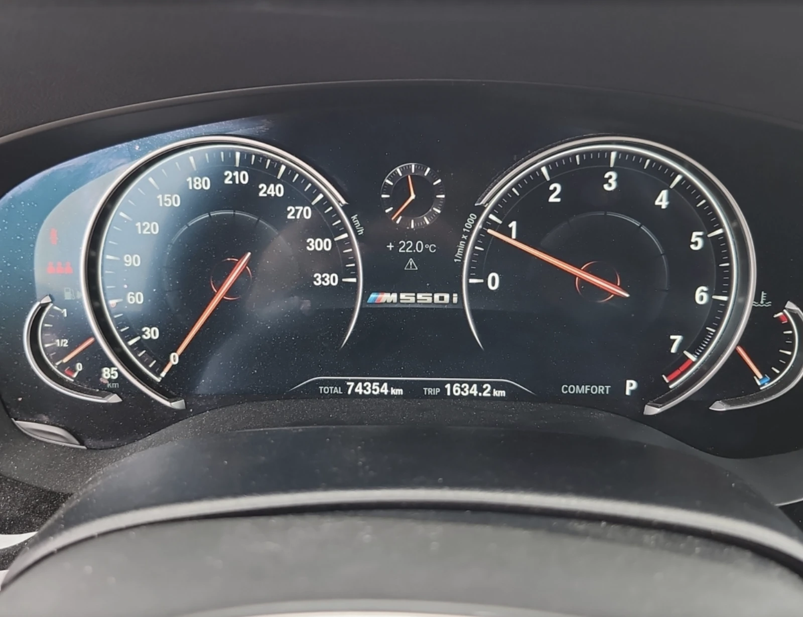 BMW 550 | Full | Soft Close | Massage/Обдух | 360  | , снимка 9 - Автомобили и джипове - 55528337