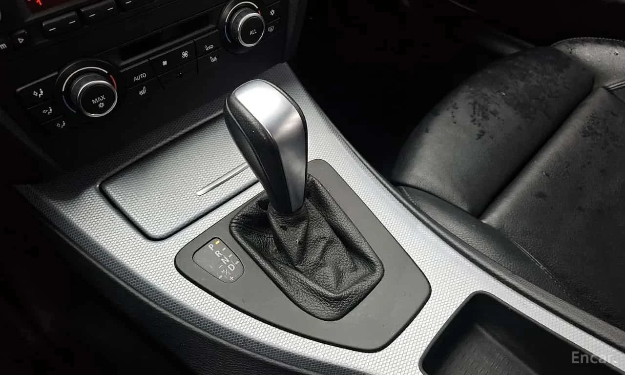BMW 320 * 320d Sedan M Sport * ЦЕНА ДО БГ, снимка 9 - Автомобили и джипове - 55738343
