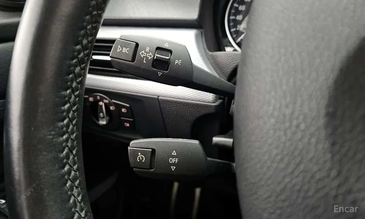 BMW 320 * 320d Sedan M Sport * ЦЕНА ДО БГ, снимка 16 - Автомобили и джипове - 55738343